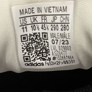 Men’s Adidas Samba OG size 11 only worn ONCE